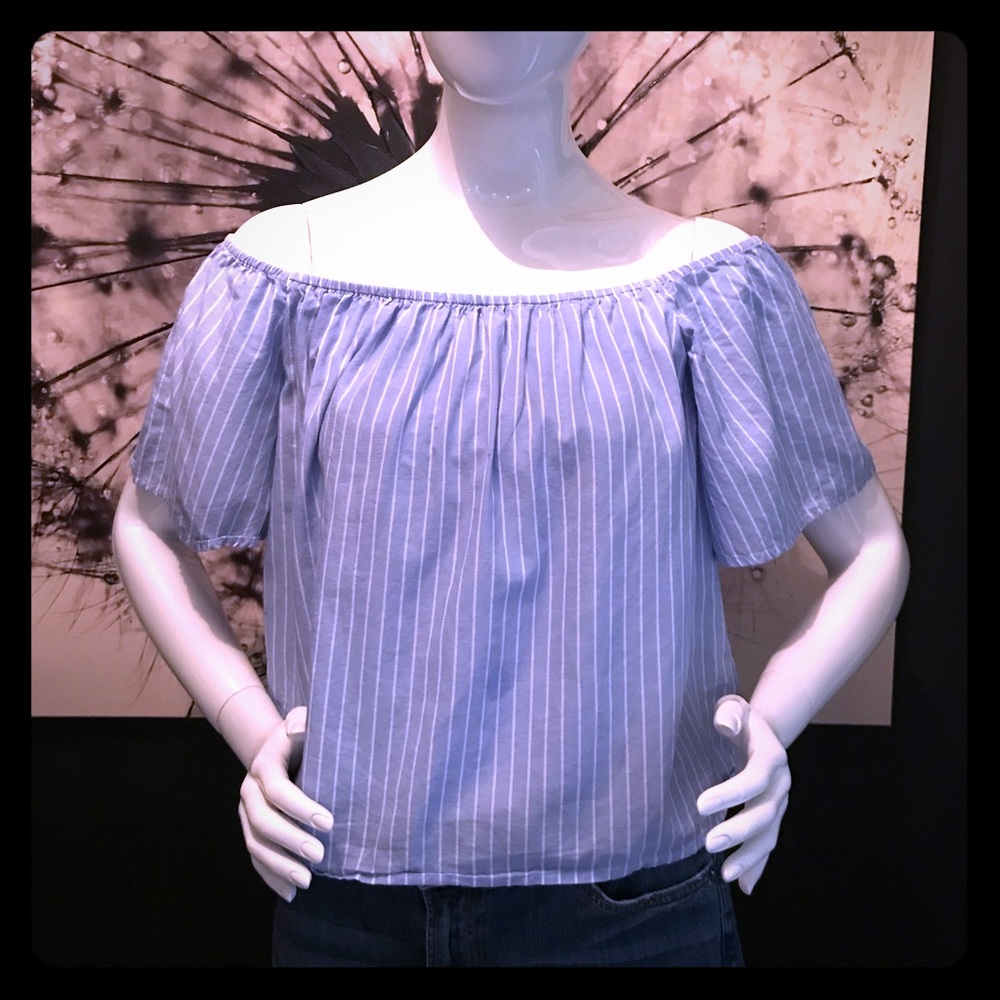 Express off the shoulder cropped blouse